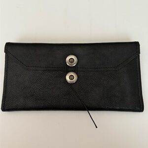 FOSSIL Accordian Leather Document/Portfolio NWOT